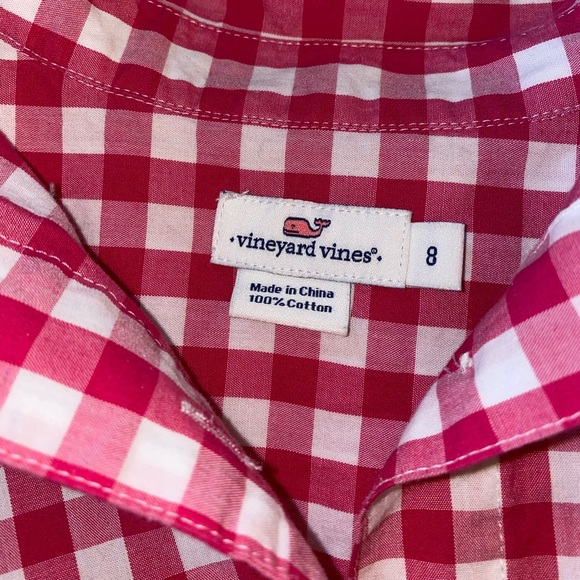 Perfect condition Vineyard Vines Button down - Picture 3 of 3